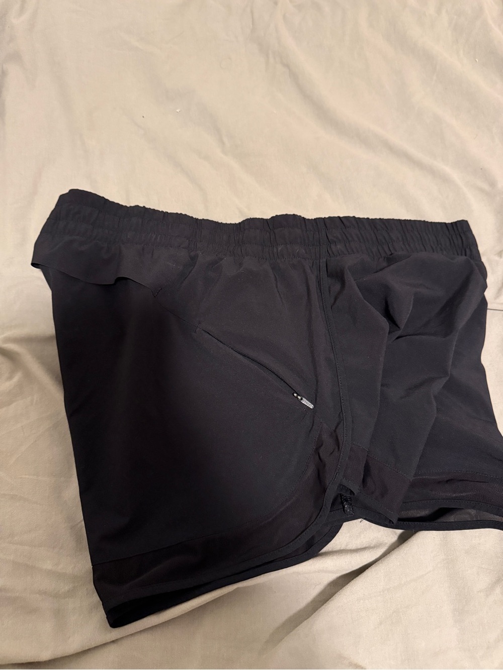 Athleta mesh race runners